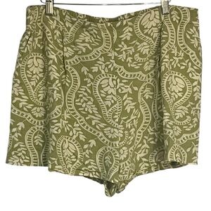 Green patterned rayon-linen blend shorts by Industry, size XL EUC
